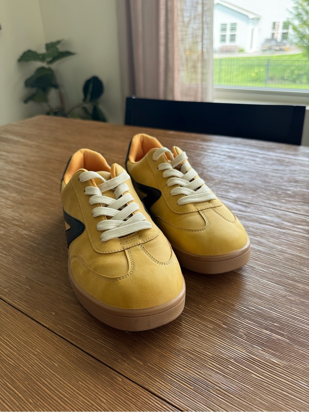 Dv by Dolce Vita Suede Sneakers